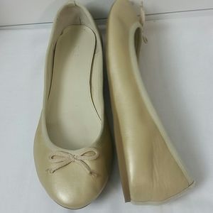 J.Crew pale gold ballet shoes.       Sz 10